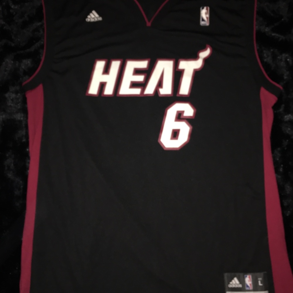 Lebron James Miami Heat jersey